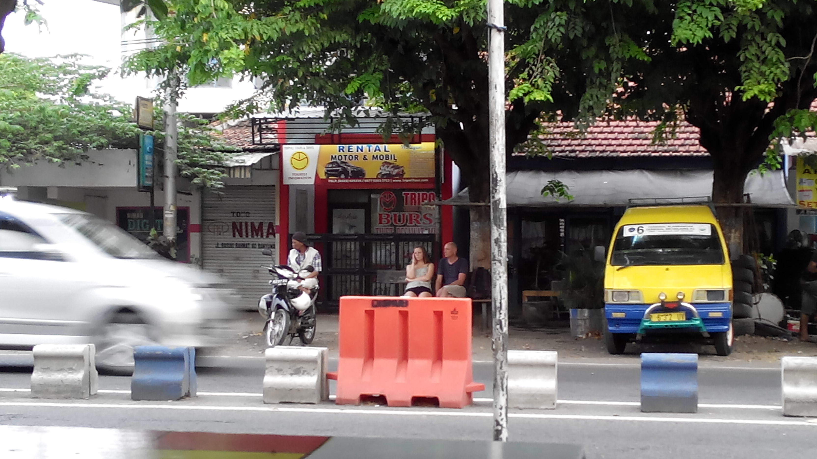 Bagaimana menuju kantor kami ?